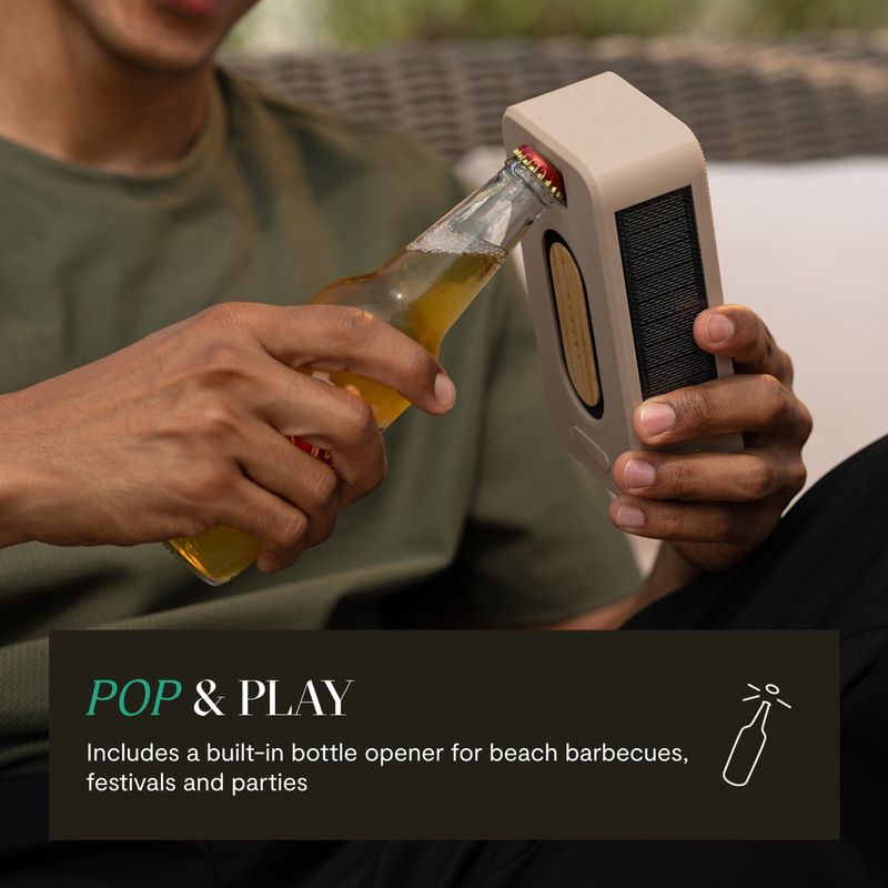 em-ja035-ce-web-features-05