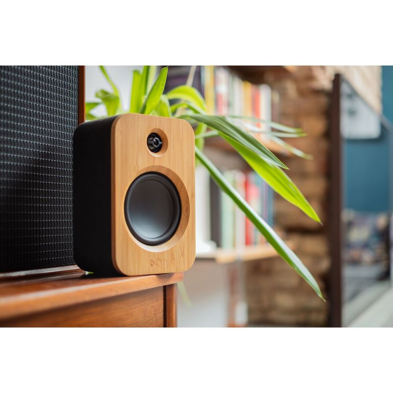 em-ja119-sb-hr-lifestyle-13